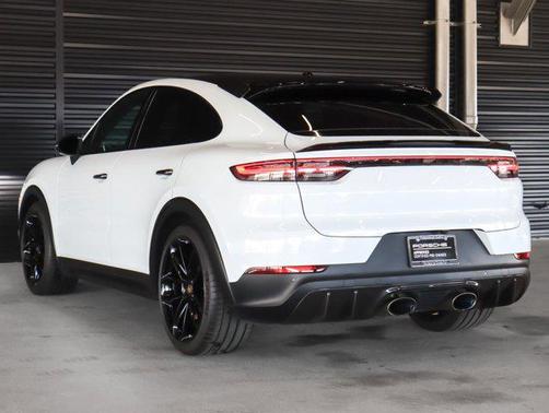 2022 Porsche Cayenne Turbo GT