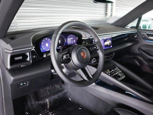 2026 Porsche Macan Electric