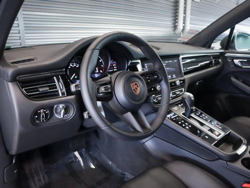 2026 Porsche Macan T