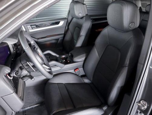 2025 Porsche Cayenne Cayenne