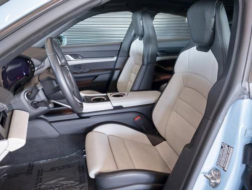 2025 Porsche Taycan RWD