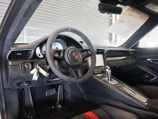 2018 Porsche 911 GT3