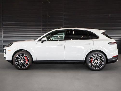 2024 Porsche Cayenne Cayenne