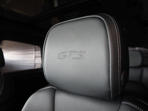 2026 Porsche Macan GTS