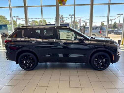 Cosmic Black 2026 Nissan Rogue Platinum