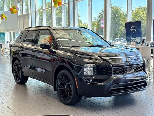 Cosmic Black 2026 Nissan Rogue Platinum