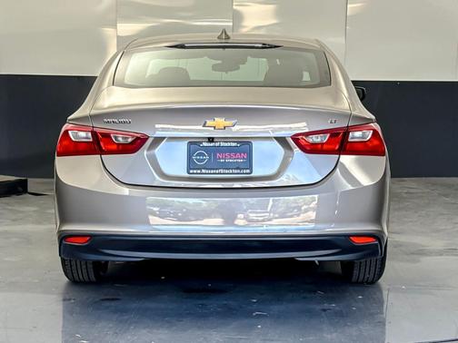 Mineral Gray Metallic 2023 Chevrolet Malibu FWD 1LT
