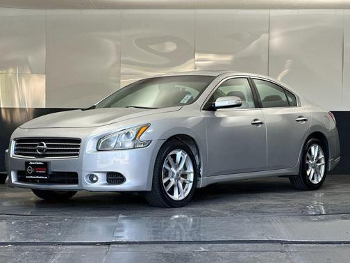 2011 Nissan Maxima SV