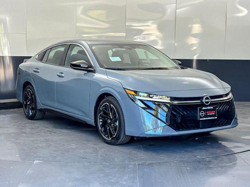 Atlantic Gray Metallic 2026 Nissan Sentra SR