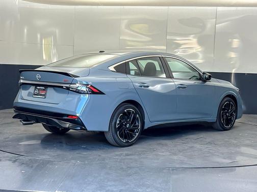 Atlantic Gray Metallic 2026 Nissan Sentra SR