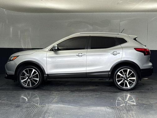 2017 Nissan Rogue Sport SL