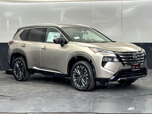 Champagne Silver/Black 2026 Nissan Rogue Platinum