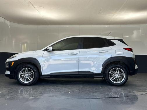 2020 Hyundai KONA SE