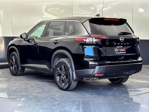 Super Black 2026 Nissan Rogue SV