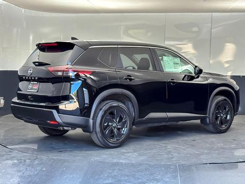 Super Black 2026 Nissan Rogue SV