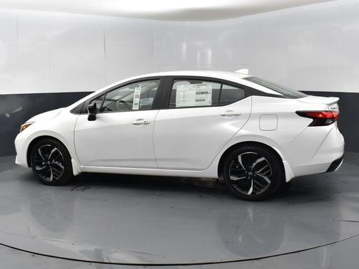 2025 Nissan Versa 1.6 S