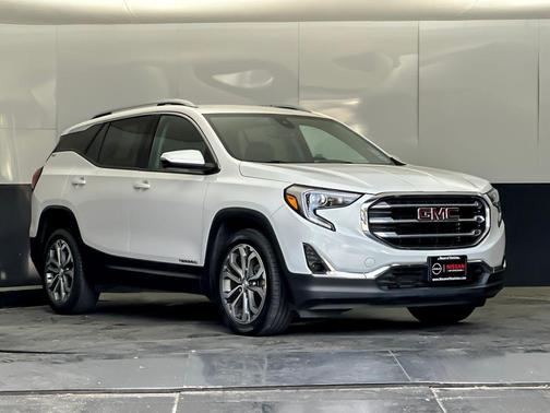 Summit White 2021 GMC Terrain SLT