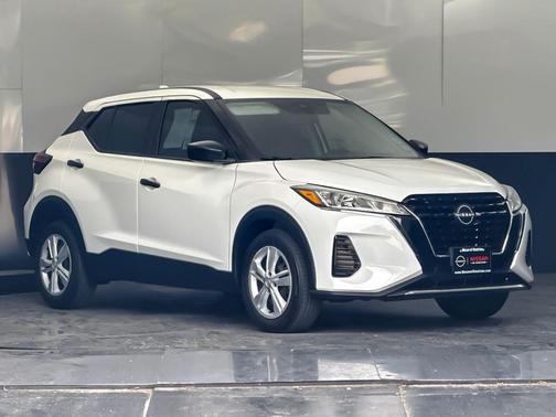 Fresh Powder 2023 Nissan Kicks S
