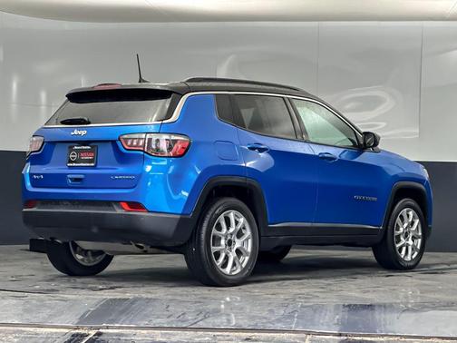 Hydro Blue Pearlcoat 2025 Jeep Compass Limited