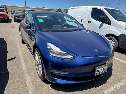 Deep Blue Metallic 2019 Tesla Model 3 Long Range