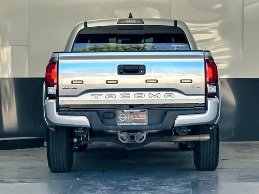 Celestial Silver Metallic 2022 Toyota Tacoma SR5