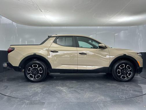 2023 Hyundai SANTA CRUZ SE