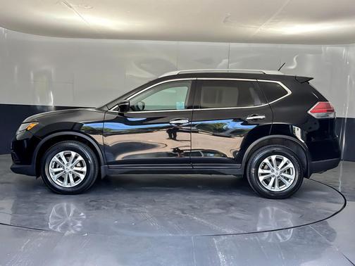 Super Black 2014 Nissan Rogue SV