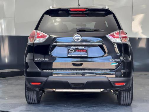 Super Black 2014 Nissan Rogue SV