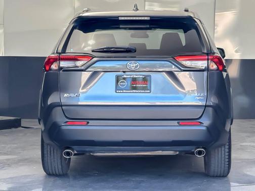 Magnetic Gray Metallic 2022 Toyota RAV4 XLE