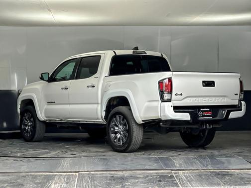 Ice Cap 2023 Toyota Tacoma Limited