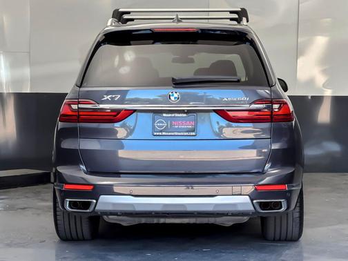 Arctic Gray Metallic 2019 BMW X7 xDrive50i