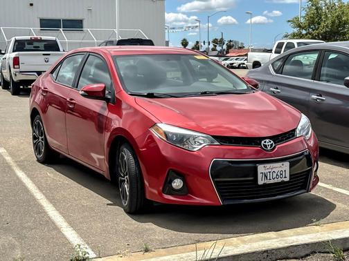 Barcelona Red Metallic 2015 Toyota Corolla S Plus