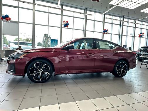 Scarlet Ember Tintcoat 2026 Nissan Altima SR FWD
