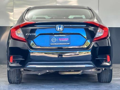 Crystal Black Pearl 2020 Honda Civic LX