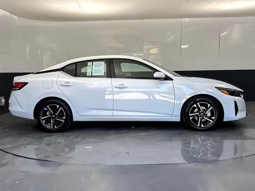 Fresh Powder 2024 Nissan Sentra SV