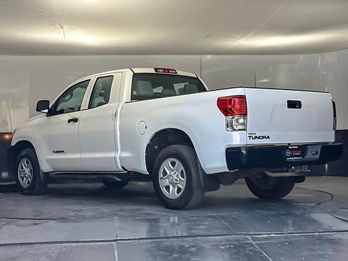 Super White 2013 Toyota Tundra Grade