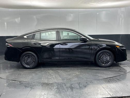 Super Black 2026 Nissan Sentra SV