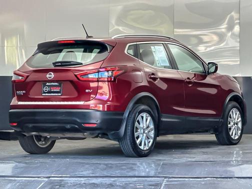 2021 Nissan Rogue Sport SV