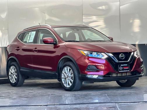 2021 Nissan Rogue Sport SV