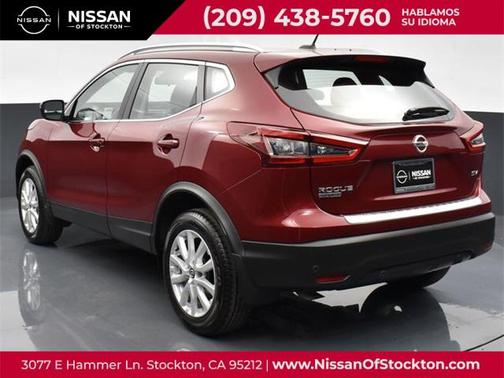 2021 Nissan Rogue Sport SV