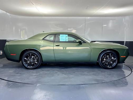 F8 Green 2022 Dodge Challenger SXT