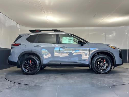 Boulder Gray Pearl 2026 Nissan Rogue Rock Creek