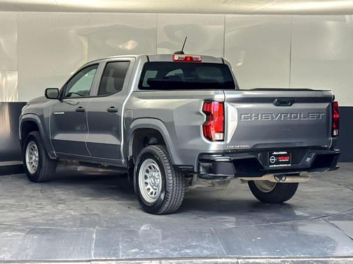 Sterling Gray Metallic 2023 Chevrolet Colorado WT