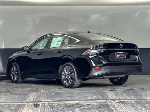 Super Black 2026 Nissan Sentra SL