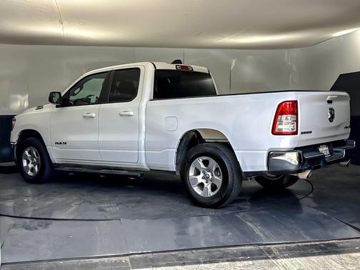 Bright White Clearcoat 2022 RAM 1500 Big Horn/Lone Star