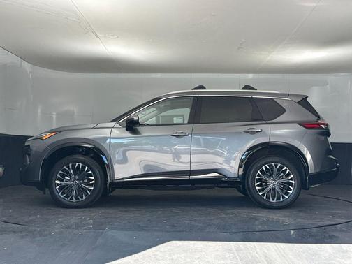 Gun Metallic 2026 Nissan Rogue Platinum