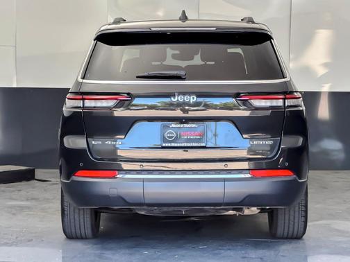 Rocky Mountain Pearlcoat 2023 Jeep Grand Cherokee L Limited