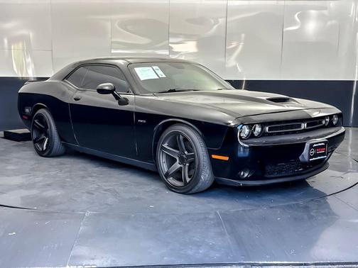 Granite Pearlcoat 2019 Dodge Challenger R/T
