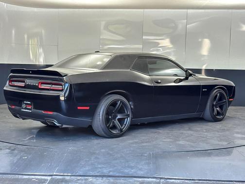 Granite Pearlcoat 2019 Dodge Challenger R/T