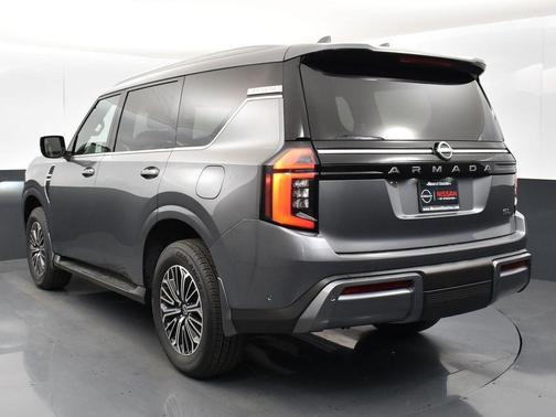 2025 Nissan Armada SL 4WD